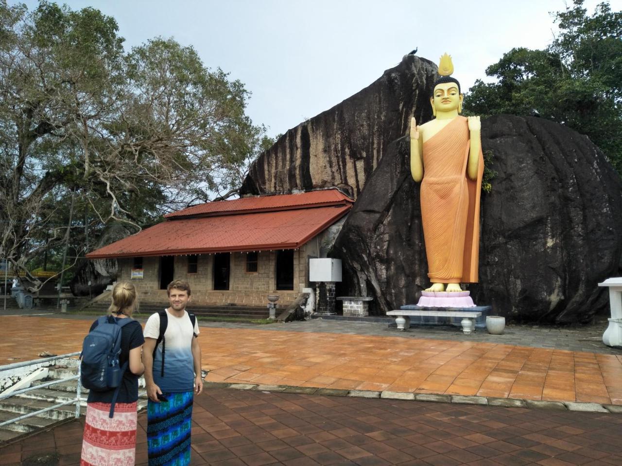 Tiny Royal Palace Unawatuna Exterior foto